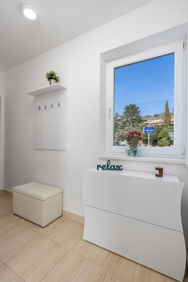 Luxury Studio Apartment Honeymoon Selce Buitenkant foto